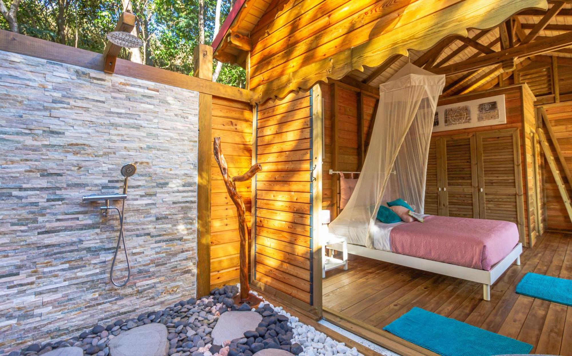 Au Jardin Des Colibris Ecolodge&Spa Deshaies Kültér fotó